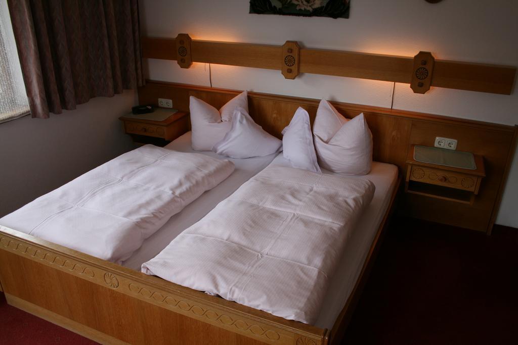 Bed and Breakfast Haus Oberland St. Anton am Arlberg Exterior foto